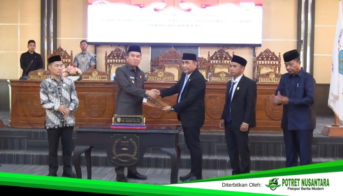 Gelar Paripurna DPRD Konsel, Bupati Irham Kalenggo Paparkan Capaian LKPJ 2025 dan Realisasi Program Unggulan.