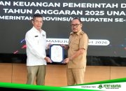 Pemprov Sulbar Serahkan LKPD 2025 ke BPK, Gubernur Tekankan Pengelolaan APBD yang Tertib