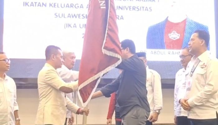 Pataka Berpindah, Harapan Berkibar: Dr. Abdul Rahman Menakhodai IKA UNSULTRA