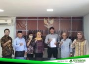 KominfoSS Sulbar Serahkan Daftar Informasi Publik ke Komisi Informasi, Perkuat Transparansi Layanan Pemerintah