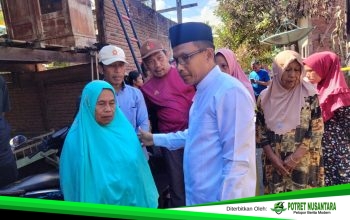 Peduli Warga Terdampak, Bupati Polman Turun Langsung ke Lokasi Kebakaran Matakali