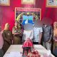 Dinsos Polman Serahkan Bayi Terlantar kepada Calon Orang Tua Angkat untuk Masa Pengasuhan Sementara