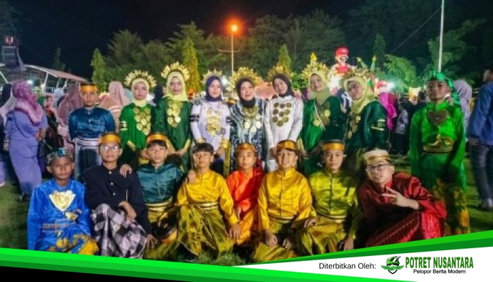 “Saya Bangga Pakai Baju Bugis”, Siswa SDN 71 Parepare Semarakkan Pawai Hardiknas
