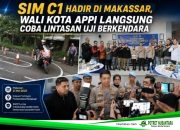 SIM C1 Hadir di Makassar, Wali Kota Appi Langsung Coba Lintasan Uji Berkendara