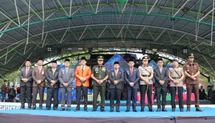 Momen Menyentuh di Hardiknas Parepare, Wali Kota TSM Jamuan Khusus untuk Guru-Gurunya