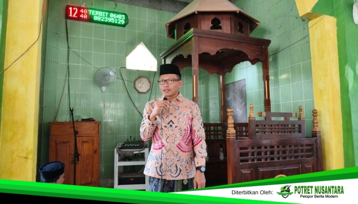  Bupati Polman Sosialisasikan Program Sekolah Rakyat Saat Salat Jumat di Desa Tenggelang
