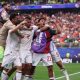 Bono Gemilang, Ounahi Menggila! Maroko Bungkam Kanada 3-0 dan Lolos ke Babak Perempat Final 