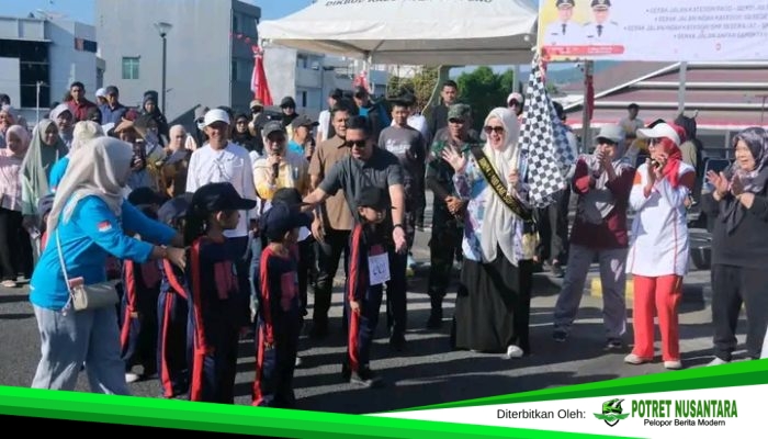 63 Sekolah Meriahkan Gerak Jalan HUT ke-81 RI di Soppeng, Bunda PAUD: “Kalian Semua Adalah Juara”