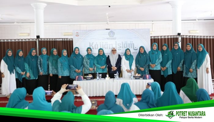 TP PKK Makassar Bahas Peran Muslimah dan Pendidikan Karakter