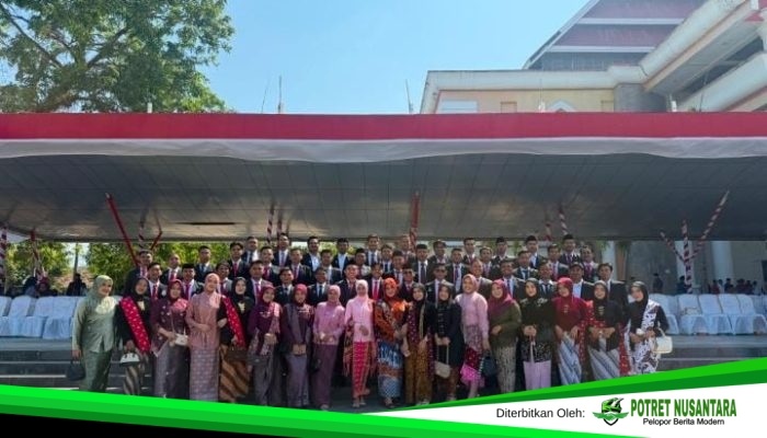 HUT ke-81 RI, SPPI/KA SPPG Campalagian Hadiri Upacara di Lapangan Pancasila 