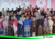 Pakaian Adat dan Formasi Stupa Borobudur Warnai Penurunan Bendera HUT RI ke-81 di Makassar