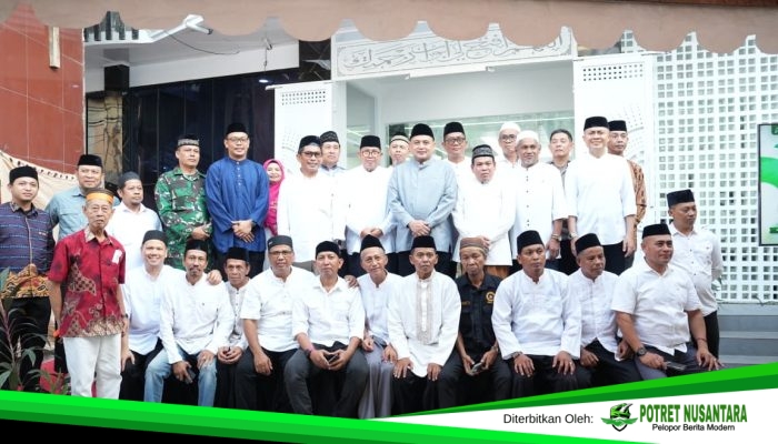 Wali Kota Makassar Resmikan Masjid Maradekaya, Dorong Warga Aktif Makmurkan Masjid
