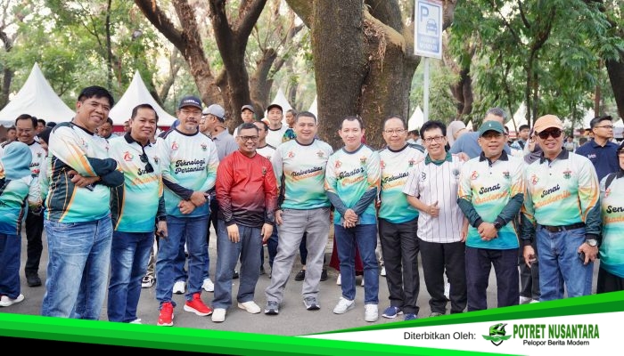 Bersama Mentan RI, Wali Kota Munafri Ramaikan Fun Walk Dies Natalis ke-70 Unhas