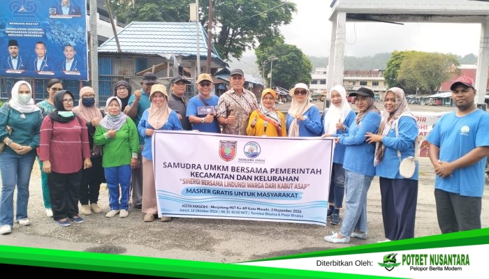 Peduli Dampak Asap Karhutla Samudra UMKM Malteng Gelar Bagi-Bagi Ribuan Masker Gratis