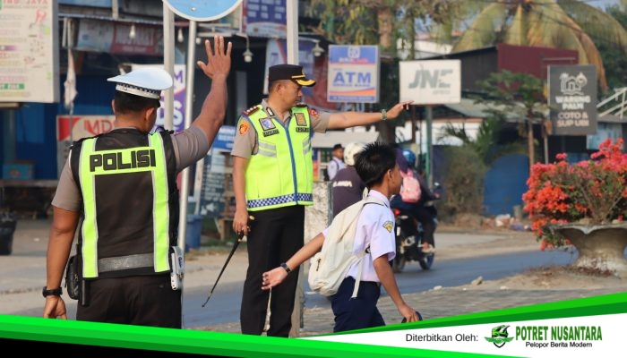 Tingkatkan Keselamatan Pelajar, Kapolres Konawe Pimpin Pengaturan Arus Lalu Lintas